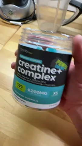 New creatine gummies they look and taste amazing. #creatine #preworkout #gymtime #4 #sweetblueberry 