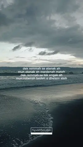 njek lek tak congucoh🥲 #madurakocak #fypシ゚viral #quotes #madurasad #katakatamadura #pantungombal #pantunmadurabaper 