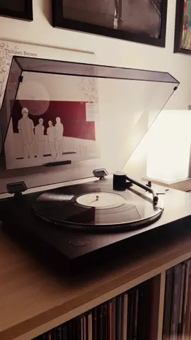 THIRTEEN SENSES - THE INVITATION #thirteensenses #ts #thirteensensesmusic #theinvitation #theboundandtheinfinite #2000s #keane #vinylcollection #vinylcollector #nowplaying #vinyl #recordoftheday #lpcollection #lpcollector #vinylyorkies #vinyllove #vinyllovers #vinyllover #vinyloftheday #vinylgram #instavinyl #vinylclub #vinylrecord #vinylrecordcollection #nowspinningonvinyl #nowspinning #coloredvinyl #coloredvinylclub #coloredvinyljunkie #onmyturntable #musiconvinyl 