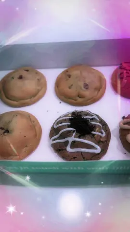 I can’t gatekeep on this little gem in Whitestown, IN🍪🤤😍 #dirtydough #stuffedcookies #cookies #cookiesoftiktok #boymom #momtok #MomsofTikTok #momsoftiktokclub #momsover40 #fy 