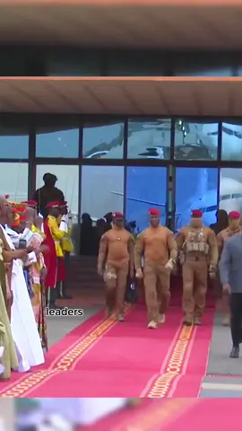 l'arrivée du colonel assimi goïta Au Burkina Faso chez le capitaine Ibrahim Traoré #burkinatiktok🇧🇫 #senegalaise_tik_tok #malitiktok🇲🇱 