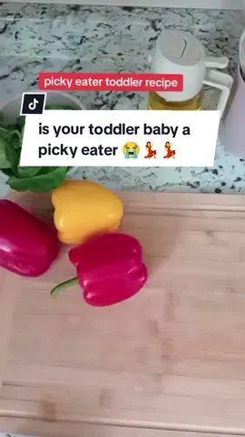 🙌 Today, I made egg muffins with spinach, bell pepper, onion, and cheese for my picky toddler who just turned two! 🎉 Perfect for picky eater toddler hacks and picky eater lunch ideas. These are a must-try for picky eater recipes! 🥚🍽️ #toddlermom #toddlersoftiktok  #toddlermealideas #pickyeater picky eater toddler picky eater lunch ideas Picky eater recipes
