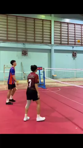 smash gulung dari putri Thailand,, terbaik🔥🔥🔥🔥 #sepaktakrawindonesia🇮🇩  #sepaktakrawtarkam  #sepaktakraw  #fypシ゚viral  #fypシ  #fyp 