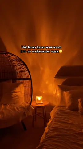 I feel like I’m underwater😳 . . . #aesthetic #lamp #ocean #bedroom 