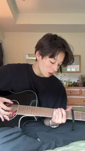 for my queer audience: this MIGHT be Hozier. (i am a hozier stan please don’t come for me🫶🏼) #happypride 