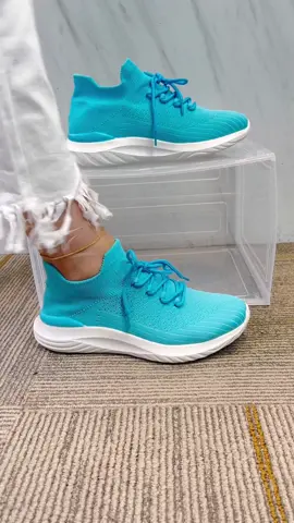 The comfy and lightweight is the outstanding feature for this sneaker 🥰#viral #trendy #sneakers #womenshoes #tiktokmademebuyit #tiktokshopdealsforyoudays #walkingshoes 