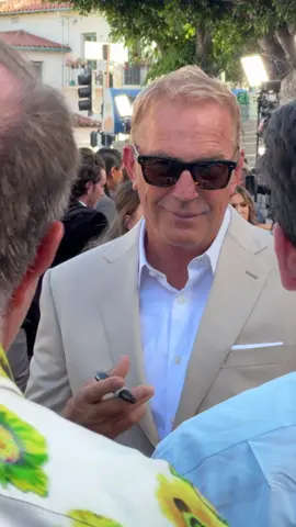 Not our 1iota fans meeting THE Kevin Costner! 🤯 The ‘Horizon: An American Saga - Chapter 1’ premiere was a legendary one, to say the least. Kevin Costner co-wrote, directed, and stars in this epic film that releases this weekend. Who’s heading to the theaters to watch?! #HorizonAnAmericanSaga #KevinCostner #Movies #MoviePremiere #Premiere #Western #Celebrities #Explore #ExplorePage #FYP #Viral 