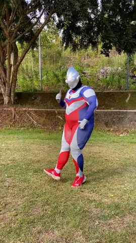 asik banget ini backsoundnya 😍‼️ #jogetviral #ultramangemoy #trending #trendingsong #fyp 