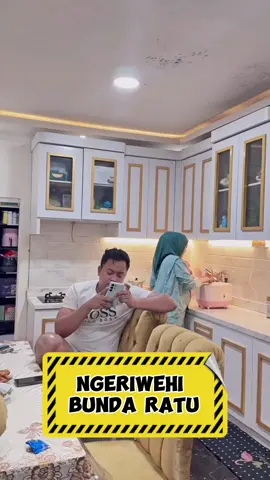 #juraganhandsome #ruwetinmylive #bundaratu #ruwet #mbulet #guyonan #ngopi @Widowatidyah_p @Ukil Kentroenk @muh iksan mawardi @Ratu Jodha Can Beauty 