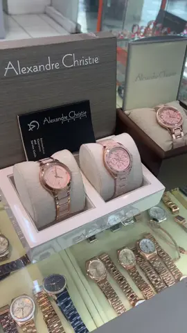 Jam tangan wanita keramik Pink series #belilokal #JelajahLiburan #spinwatch #alexandrechristie #jamtanganwanita #jamtanganoriginal #jamtangankeramik #2A71 #2299 #2B08 #AC2A71 #AC2299 #AC2B08  