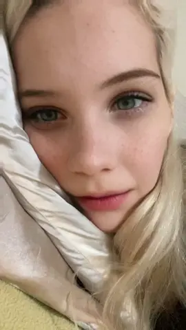 Good night guys.#night #sleep #blondegirl #happy #beautiful #blonde #sleep 