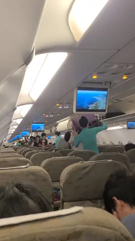 Chuyến bay VNA đầu tiên #vietnamairlines #tansonnhatairport #DaNang #Yeumaybay #hangkhongvietnam #air✈️