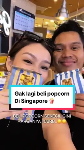 Gak lagi beli popcorn yg di Singapore 🍿 #popcorncaramel #caramel #caramelpopcorn #garrett #popcorngarret #garrettpopcorn #ritualsfood #ritualspopcorn 