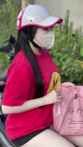 Bán ế quá rồi anh em 🤧