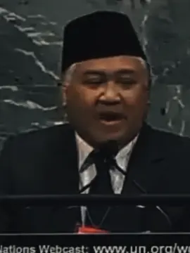 Prof. K.H. Muhammad Sirajuddin Syamsuddin, M.A., Ph.D., atau dikenal dengan Din Syamsuddin, adalah seorang tokoh Muhammadiyah yang menjabat sebagai Ketua Umum Pimpinan Pusat Muhammadiyah periode 2005-2010 dan 2010-2015, jabatannya ini kemudian diteruskan oleh Prof. Dr. K.H. Haedar Nashir, #Muhammadiyah #indonesia #islam #ahmaddahlan #fyp #dinsyamsudin #fyp #Muhammadiyah #ahmaddahlan 