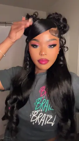 Style this wig with me😍😍😍#fypp #viral #humanhair #beauty #wigtok #trending #wiginfluencer #wigtutorial #hairstyle 