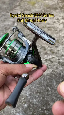 Rekomendasi Reel Spinning Full Metal Body. Ryobi Seasir DW Series Ready Ukuran 1000-7000 Sudah Oneway Clutch Sistem / Anti Jeda. #reelpancingseasirdw #reelpancingseasirdwseries #reelseasirdwseries #reelseasirdw #ryobiseasirdwseries #ryobiseasir #ryobiseasirdw #reelpancingseasir #reelfullmetal #reelmetalbody #reelpancingmetal #reelpancingmetalbody 