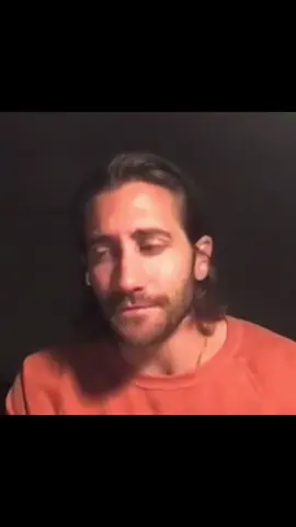 His voice is so beautiful #jakegyllenhaal #fypシ゚viral #ilovejakegyllenhaal 