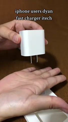 Nag papa pilit pa eh order na kasi charing #fyp #foryou #foryoupage #iphone #iphonecharger #20wattsiphonecharger 