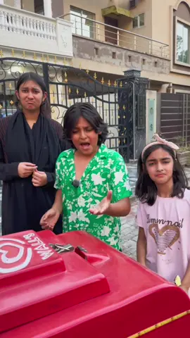 Krish Ice Cream Wala#foryou #fyp #viral #tiktokpakistan #foryoupage #tiktoker #trending #funny 