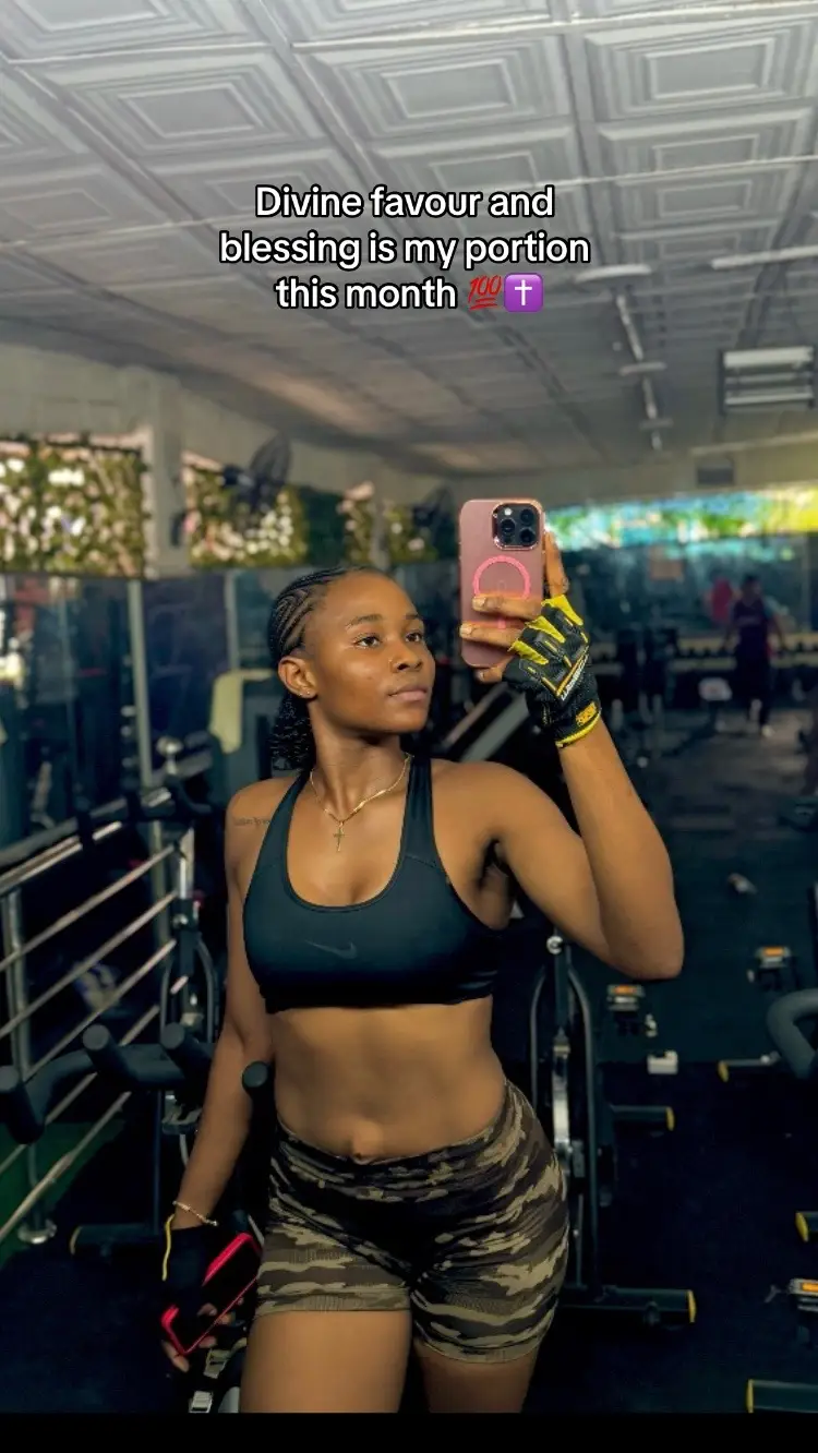 Before this month runs down i will gain divine blessing and favour #isee  @Kellygzee #igbogirl #fyp #xybca #trend #God 