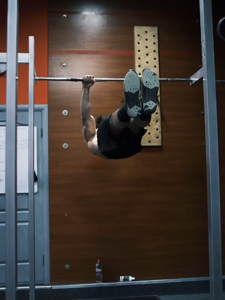 Locked in! (IG🎥: @vitaliy.feschuk) #Unreel #Extreme #Calisthenics #Strength #Muscleup