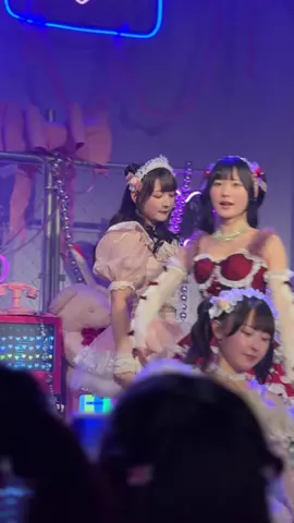 きゅるりんしてみて、このみんな揃うパート好きです(うたちゃん隠れててごめんなさい) #きゅるりんってしてみて #地下アイドル #アイドルのいる生活 #アイドル好きと繋がりたい #アイドルシャッター #推し活 #チバゆな #環やね #島村嬉唄 #逃げ水あむ #きゅるりんしてみて @きゅるちゃん @チバゆな @逃げ水あむ(きゅるりんってしてみて) @やね @島村 嬉唄(しまむら うた) 