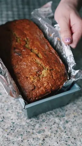 Ingredients 2 or 3 ripe bananas (I always use 3) 5 and 1/2 tablespoons (75g) melted butter 1 teaspoon baking soda Pinch of salt 1/2 - 1 cup sugar (100-200g) (I usually use right around 3/4 cup but I adjust according to the ripeness of my bananas) 1 egg 1 teaspoon vanilla extract 1 and 1/2 cup (200g) all purpose flour 1 teaspoon ground cinnamon Pinch ground cloves (optional) #bananabread  #CapCut  