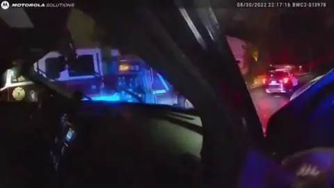 Middle School Principal tries to talk her way out of justice. 5/7 #fyi #police #sobrietytest #girl #entitled #justice