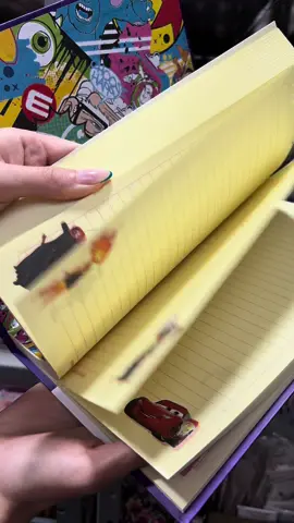 O caderno dos sonhos 🥹 #papelaria #papelariafofa #papelariasp #loucadapapelaria #caderno #disney #papelariaadoramimos #divertidamente #materialescolar #paper #foryou 