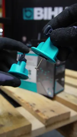 De bihui T-spin levelling! #klusser #bihui #lijmkam #BIHUI #klus #gereedschap #bouwproject #fy #fyp #bihuitool #tegels #klussen #waterpas #tegelwerk #stucadoor #bouwen #bihuitools 