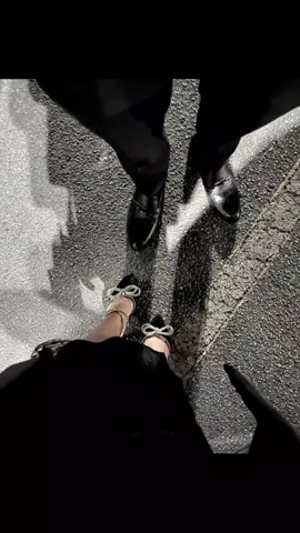 𝓒𝓸𝓾𝓼𝓲𝓷𝓼 𝓦𝓮𝓭𝓭𝓲𝓷𝓰 ❤️ #wedding #weddingnight #couple #coupleinblack🖤🖤 #blackoutfit #HIBA #pageforyou_🔥 #fyp 