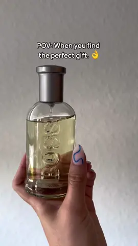 Just found the ultimate gift. The perfect scent for any occasion. 🎁👌 ⠀ ⠀ ⠀ ⠀ ⠀ #hugoboss #boss6 #foryoupage #perfumeformen #bossperfume #hugobossperfume #perfume #foryou #viral #viraltiktok 