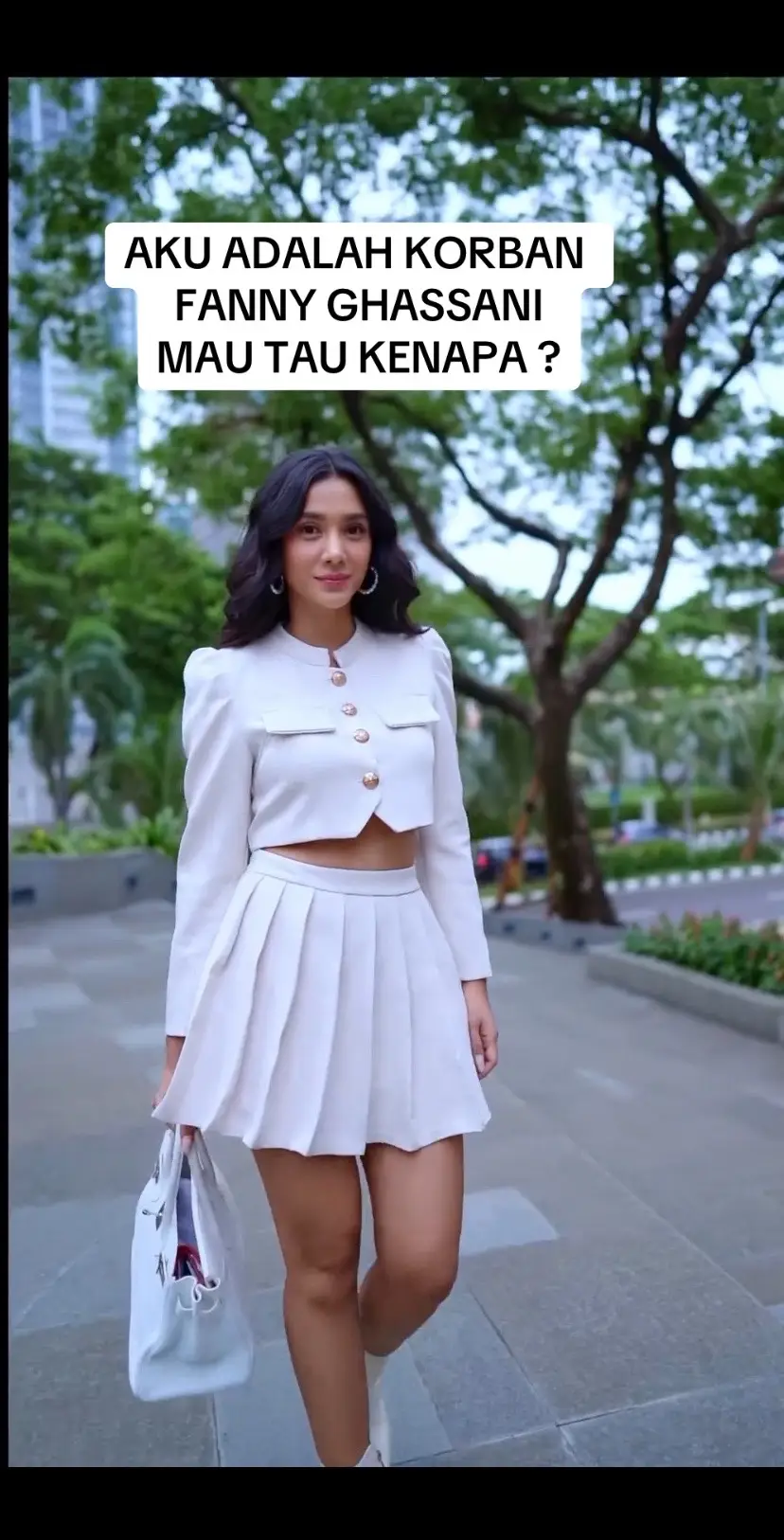 Kakk gtau lg kudu balesnya gmna hhu Makasih udah mau kenal akuuu.. ak selalu mendampingimu jd garda kedepan #fyp #fannyghassani #viral 