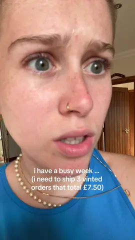 been a slow day 😫 #fypシ゚viral #abcxyz #xyzbca #trending #viral #vinted #vintedaccount #vintedwishlist #vintedfinds #vintedhaul #vintedtips #vinteddrop #vintedseller 