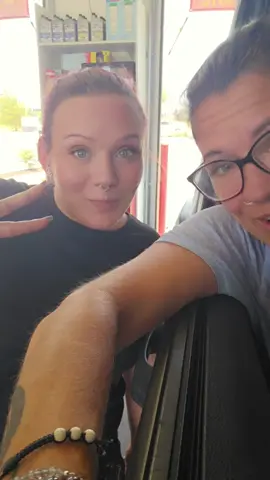 Fun Fact #foryou #mechanic #oilchange #mechanictiktok #girls 