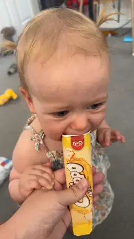 Still cant beleive I caught this on camera 😂 #bestfriend #fyp #icecream #baby #11month #babygirl #tryingnewthings #sweet #cold #funnyface 