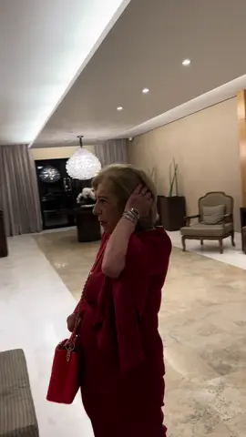 Sumida mas plena !!! 💃❤️ #mariaberklian #rainhadobrasil #tabarato #viral #fy #fyp #humor #comedia 