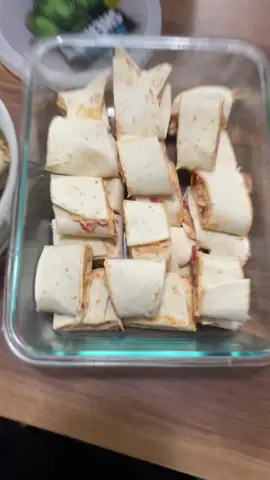 Lets make taco roll ups!!! #cooking #tacos #choresinthishouse #louisiana #loveyoubye 