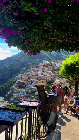 🇮🇹🍋.  #positanoitaly #positano #amalficoast #italy #tiktoktravel #traveltiktok #visititaly #fyp #foryou 