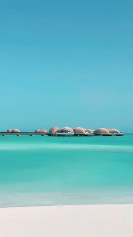 ROOM TOUR 🛎️ SAUDI ARABIA Here is what it looks like to stay in one of the @nujumareserve overwater villas. Nujuma, the first Ritz-Carlton Reserve in the Middle East is now open. Situated on Ummahat Island off the Saudi Arabia coast in the Red Sea, Nujuma is on the ‘Blue Hole’ cluster of islands, surrounded by coral reefs. Designed to offer both elevated privacy and direct access to the outdoors, each of the 63 villas features panoramic windows, open living space, a sea-view pool, and a telescope to discover Saudi Arabia’s star-filled sky and Each villa comes with a personal host. #slowlife #slowliving #slowtravel #roomwithaview #saudiarabia #explore #explorepage #luxurygoals #wonderful_places #gentlemanstyle #redsea #luxurytravel #travelinspo #RoomTour #reelsinstagram #hotelroomview #redsea redseaproject #roomforinspo #vacation #regrann 