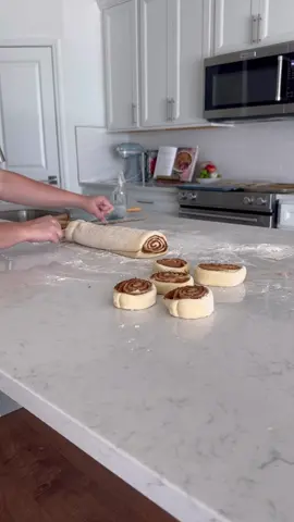 Making a massive batch of cinnamon rolls for practice!💖 #baking #bakingasmr #originalsound #BakeWithMe #baker #satisfying #asmr #asmrvideo 