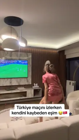 Seninle şöyle olamayacaksam evlenmiyorum diyenler??😂😂
