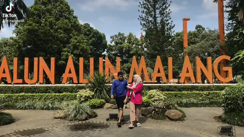 Teman dalam segala hal 🫶🏻