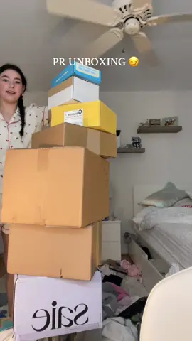 YAAAAY 🤗🤗 #prunboxing @Peter Thomas Roth Labs @Murad Skincare @cocokind @MCoBeauty @Beauty of Joseon @Saie #pr #prhaul #unboxing #prhaulunboxing 