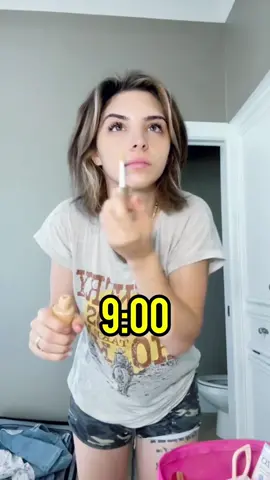 When women get ready vs when men get ready #fypage #couple #comedyskit 