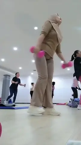 #LIVEhighlights #TikTokLIVE #LIVE #Olahragapowerfitbagianbarbe🏋️ 