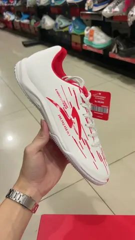 #specs #specsindonesia #specsreborn #specslsreborn #specslightspeedreborn #lightspeedreborn #specsfutsal #kssporttangerang #futsal #futsaltangerang #sepatufutsal #sepatufutsaloriginal #sepatufutsalmurah #sepatufutsalori #sepatufutsalspecslightspeed #fyp #fypage #fypp #fypdong #fypgakni #fypsounds #xy #xybca #xycba #xyzabc #xyz 