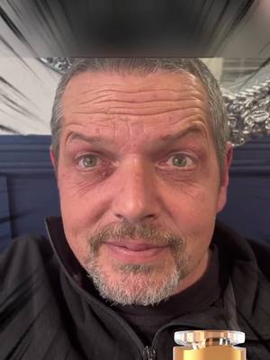 This anti-wrinkle cream, it really works, I can't use another cream since I used this one
