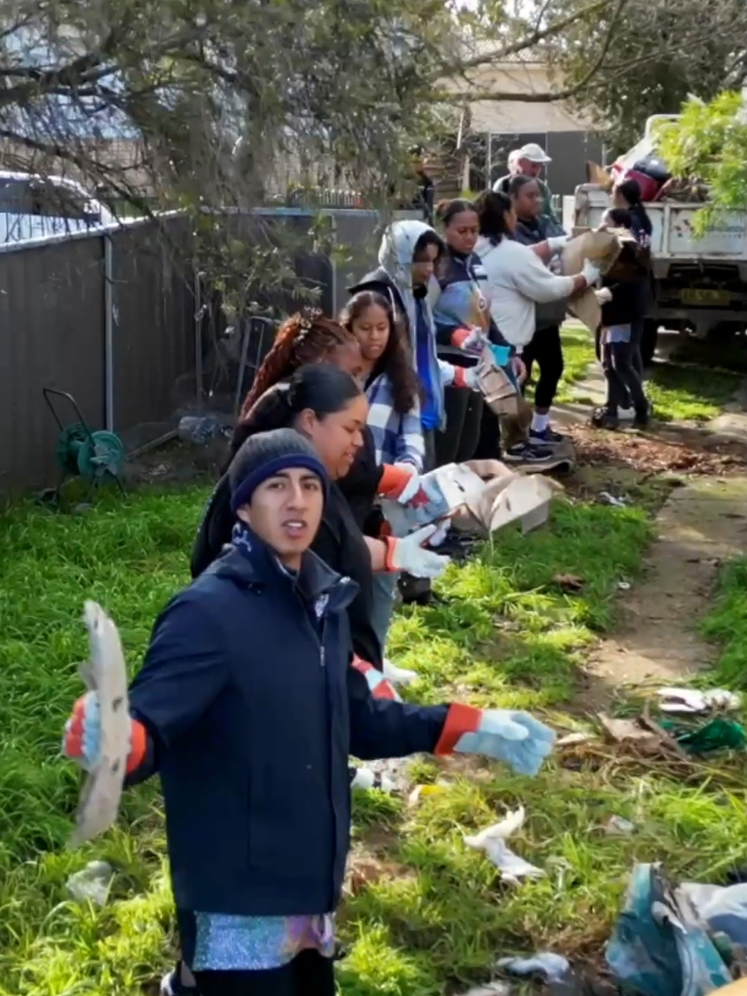 Happy to help: Adventist youth from Sydney did community clean-ups, held kids' clubs and painted a community centre during a recent volunteer trip to Kelso, Bathurst in western NSW. #adventist #wecare #communityservice #christiantiktok